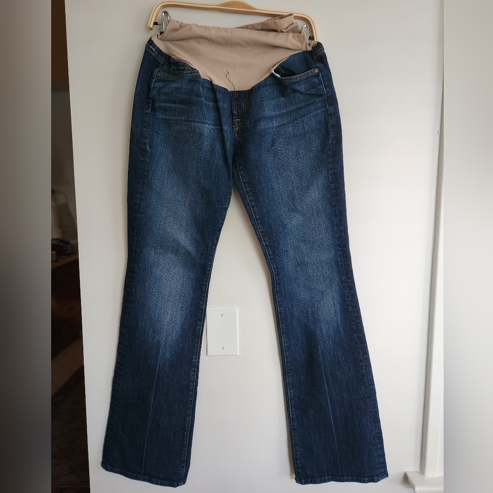 Fair condition 7 For All Mankind maternity jeans